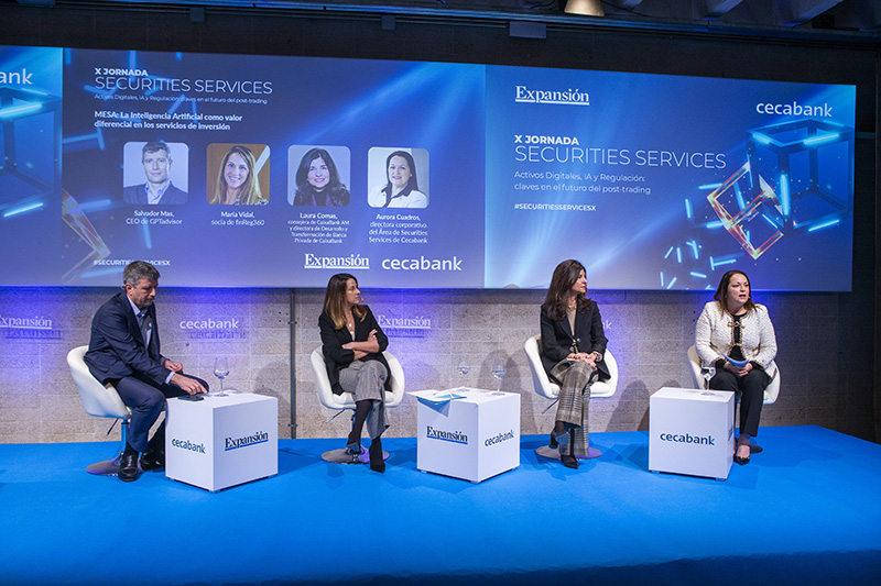 Participantes de la mesa redonda "La Inteligencia Artificial como valor diferencial en los servicios de inversión".