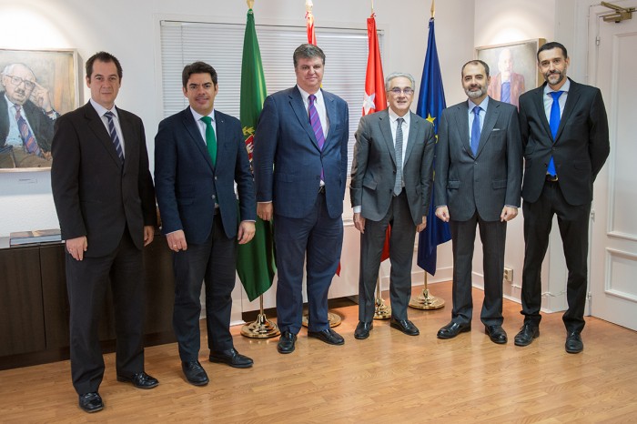 Acordo Cecabank-UAM